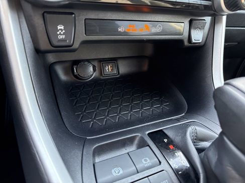 Certified 2024 Toyota RAV4 XLE image 43