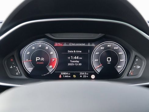 Used 2021 Audi Q3 2.0T Premium Plus w/ Premium Plus Package image 24