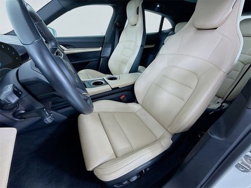 Used 2022 Porsche Taycan 4S image 5