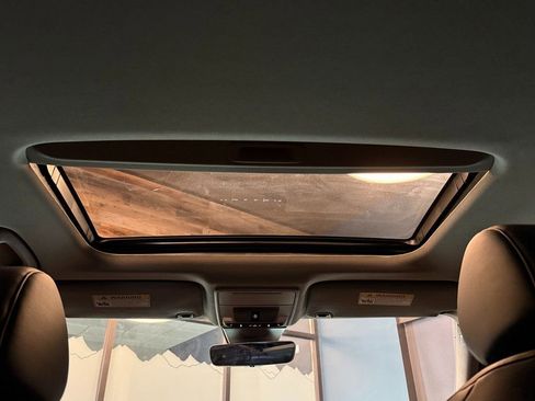 Used 2023 Acura Integra Base image 19