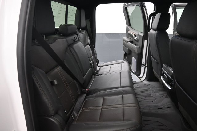Used 2024 Chevrolet Silverado 1500 High Country w/ Z71 Off-Road Package AWD/4WD image 25