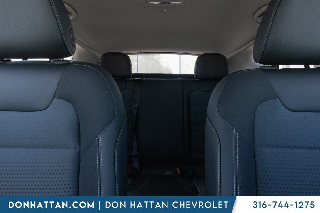 New 2026 Chevrolet Trax LT w/ Driver Confidence Package FWD image 17