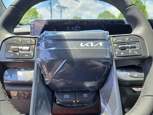 New 2027 Kia Seltos S AWD/4WD image 9