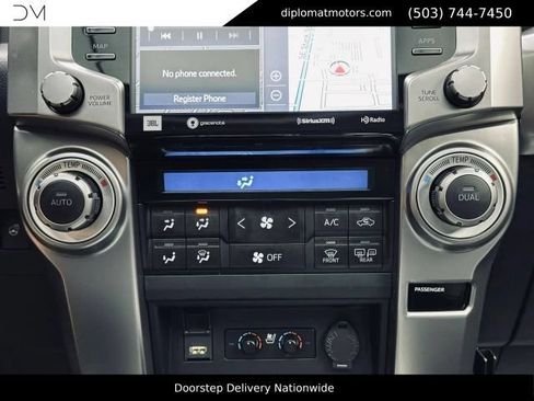 Used 2023 Toyota 4Runner Limited AWD/4WD image 37
