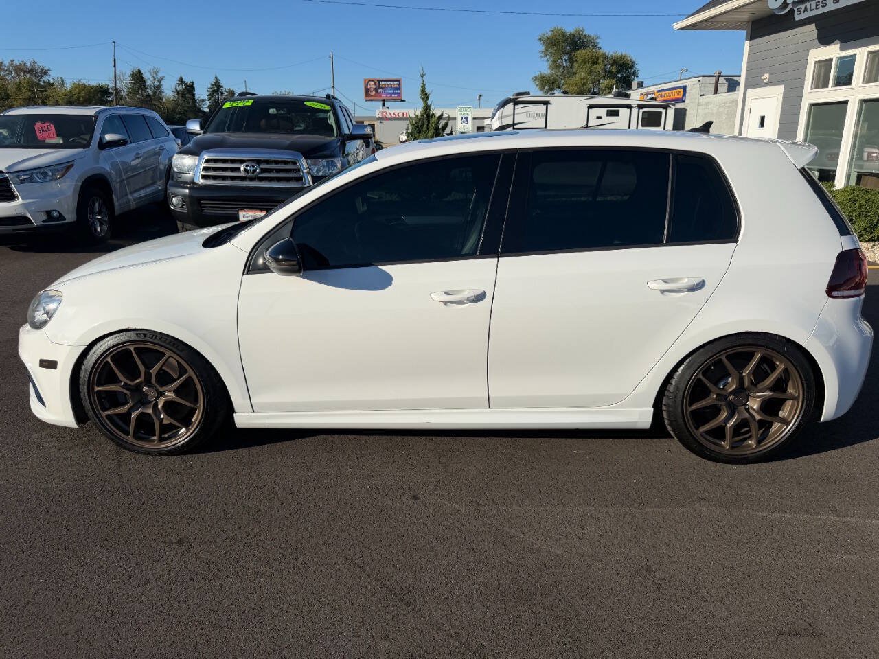 Used 2013 Volkswagen Golf R 4-Door AWD/4WD image 2