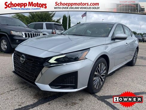 Used 2023 Nissan Altima 2.5 SV AWD/4WD image 1