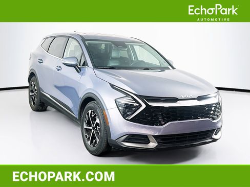 Used 2024 Kia Sportage EX image 1