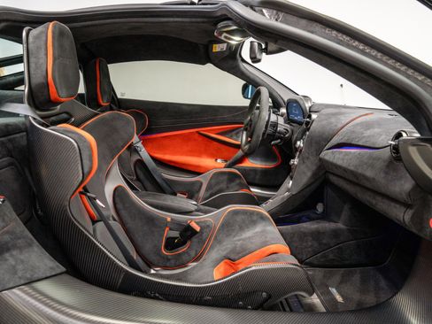 Used 2021 McLaren 765LT image 29
