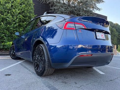 Used 2021 Tesla Model Y Long Range AWD/4WD image 20