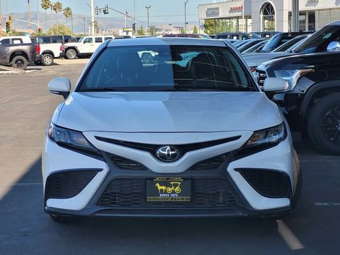 Used 2024 Toyota Camry SE FWD image 2