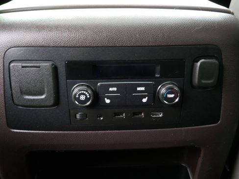 Used 2019 GMC Yukon Denali w/ Open Road Package image 12