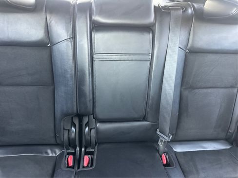 Used 2019 Jeep Grand Cherokee Altitude AWD/4WD image 24
