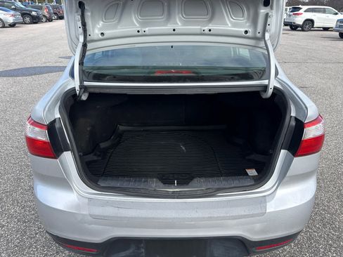 Used 2015 Kia Rio EX w/ Convenience Package image 12