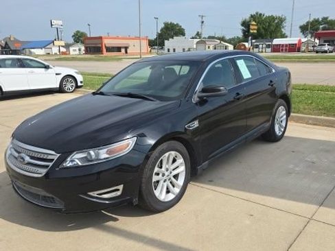 Used 2018 Ford Taurus Police Interceptor AWD image 8