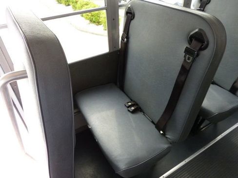 Used 2008 Chevrolet Express 3500 w/ School Bus Package image 28