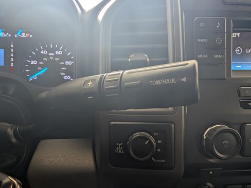 Used 2018 Ford F250 XL w/ Power Equipment Group AWD/4WD image 28