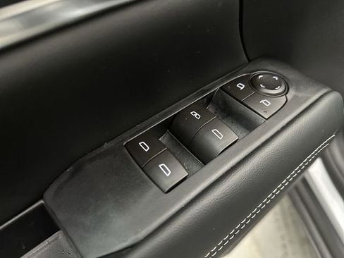 New 2026 GMC Terrain Elevation w/ Elevation Premium Package image 17