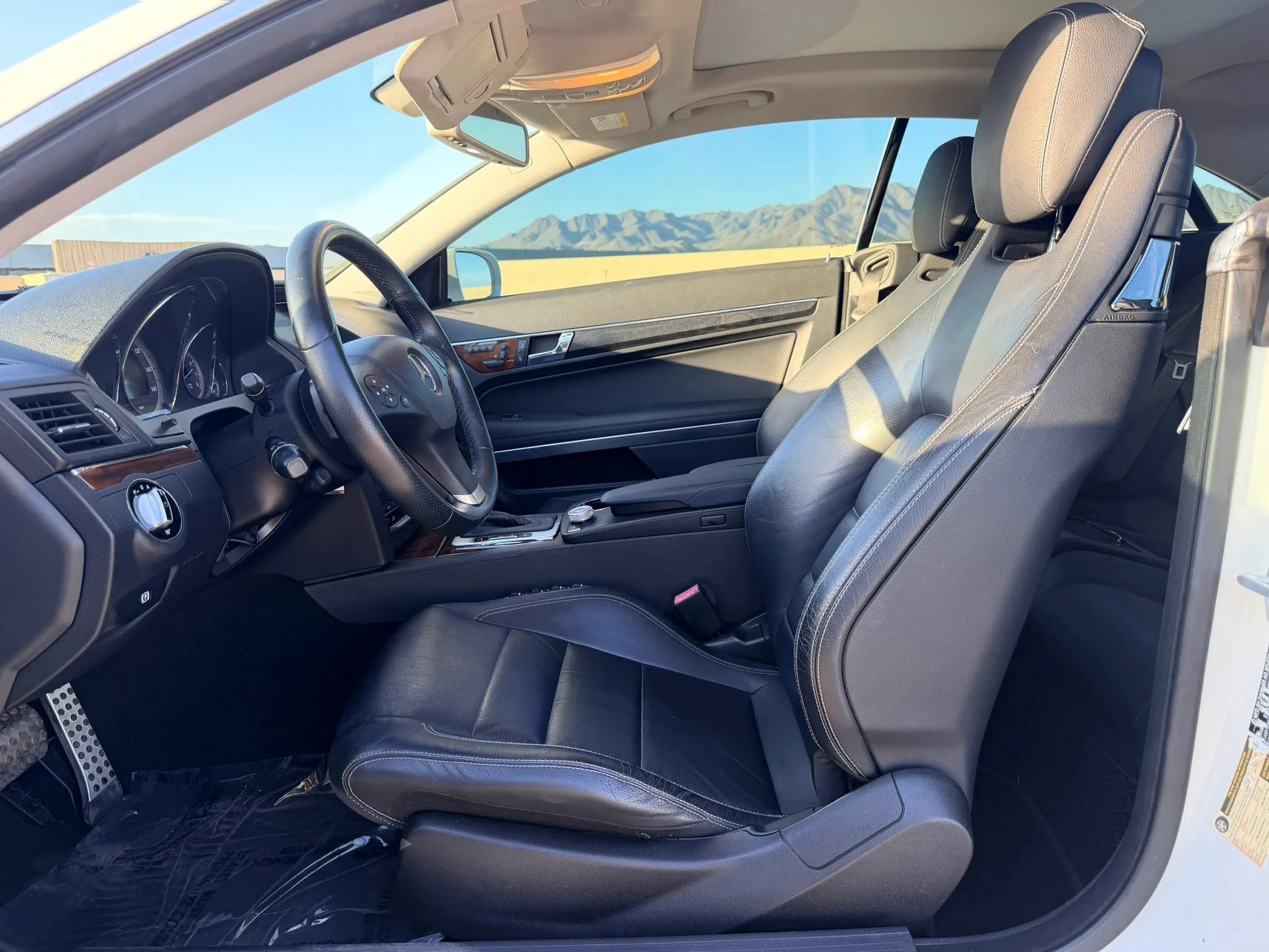 Used 2010 Mercedes-Benz E 550 Coupe image 12