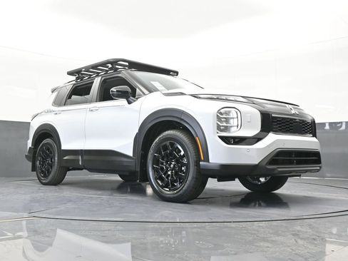 New 2026 Mitsubishi Outlander Trail Edition AWD/4WD image 65