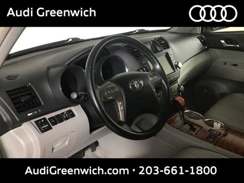 Used 2008 Toyota Highlander Limited AWD/4WD image 8