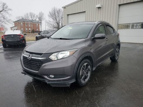 Certified 2018 Honda HR-V EX-L image 3
