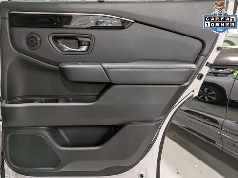 Used 2024 Honda Pilot Touring image 24