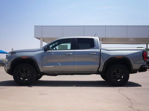 New 2025 GMC Canyon Elevation w/ Convenience Package image 7