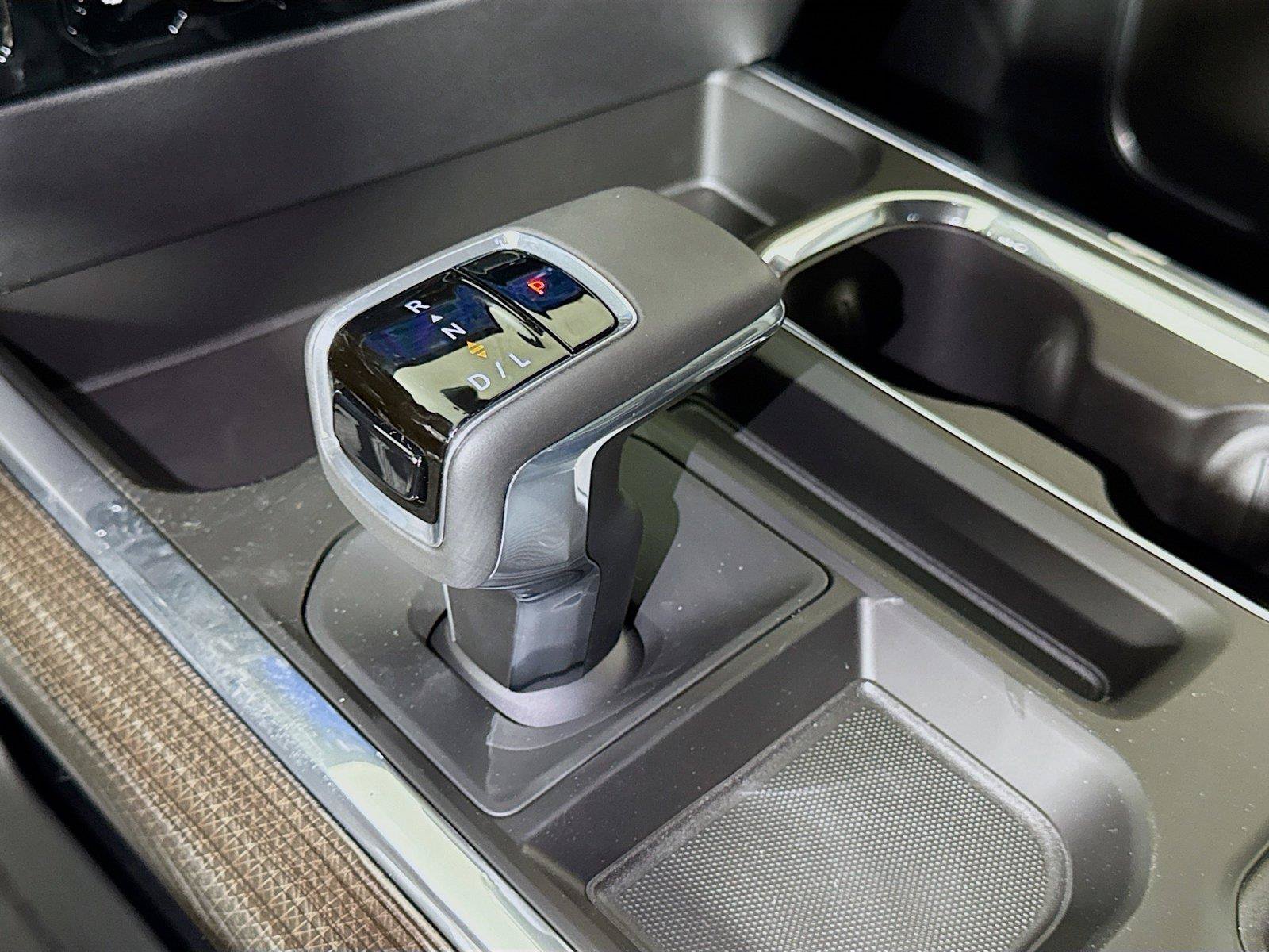 New 2026 Chevrolet Silverado 1500 RST AWD/4WD image 11