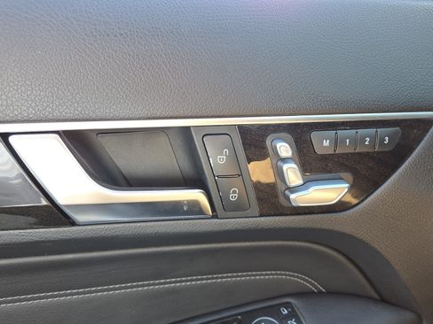 Used 2016 Mercedes-Benz E 550 Cabriolet image 27