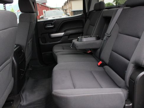 Used 2018 Chevrolet Silverado 1500 LT w/ All Star Edition AWD/4WD image 19