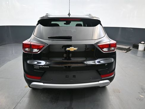 Used 2025 Chevrolet TrailBlazer LT w/ LT Cold Weather Package AWD/4WD image 8