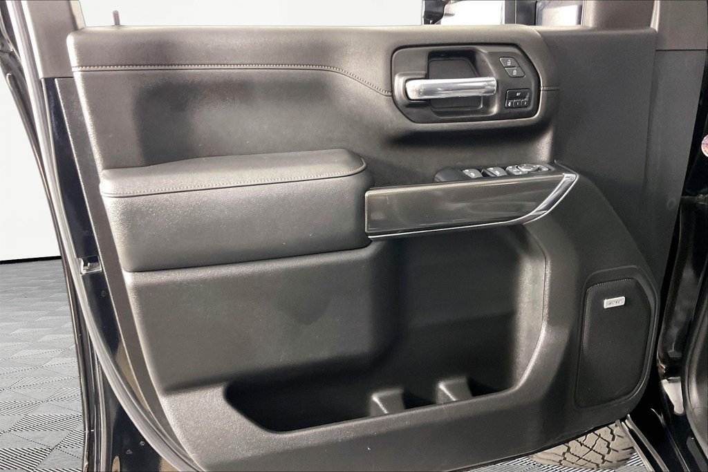 Used 2023 GMC Sierra 2500 AT4 w/ AT4 Premium Plus Package AWD/4WD image 18