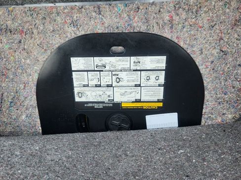 Used 1990 Cadillac Fleetwood Sedan image 37