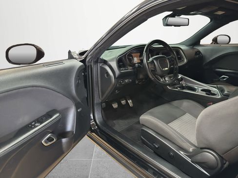 Used 2019 Dodge Challenger R/T Scat Pack image 11