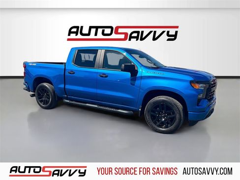 Used 2024 Chevrolet Silverado 1500 Custom image 1