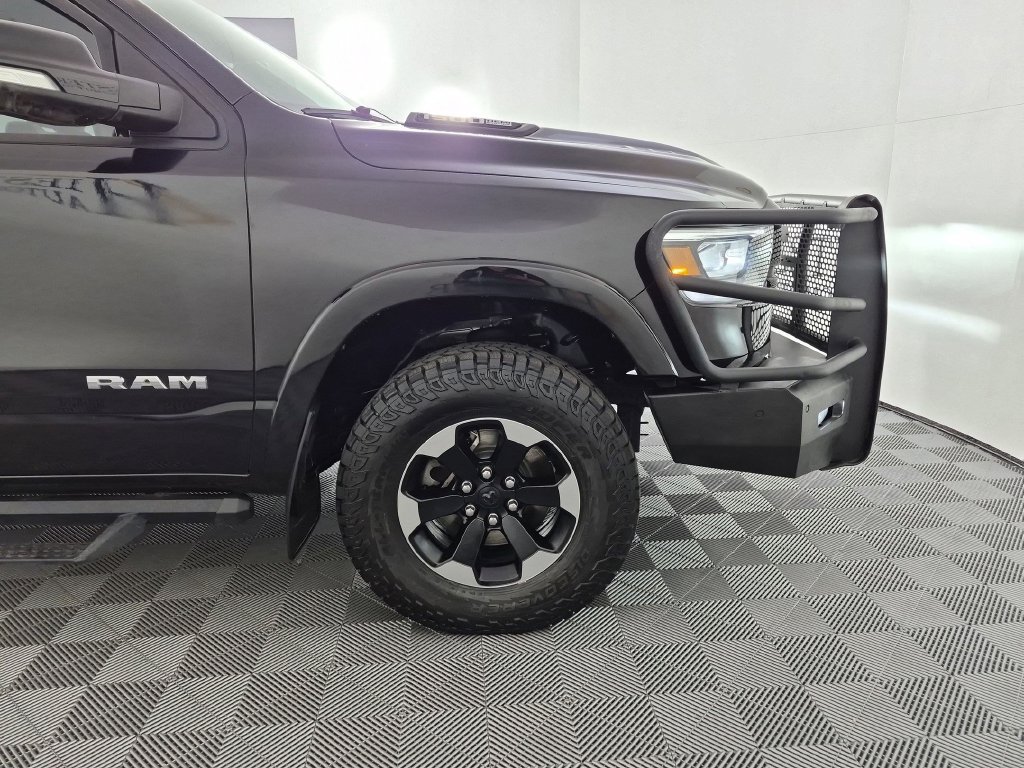 Used 2022 RAM 1500 Laramie w/ Sport Appearance Package AWD/4WD image 11