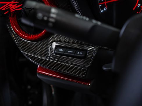 Used 2022 Chevrolet Camaro ZL1 RWD image 33