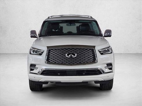 Used 2019 INFINITI QX80 Luxe w/ 22" Wheel Package RWD image 2