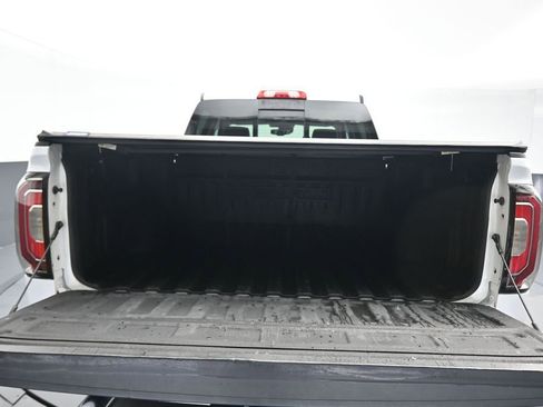 Used 2018 GMC Sierra 1500 Denali w/ Denali Ultimate Package AWD/4WD image 47