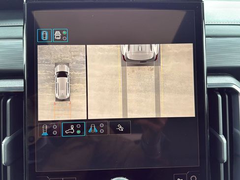 New 2026 GMC Acadia AT4 w/ Luxury Package image 33