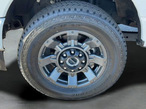 Used 2023 Ford F250 XL w/ STX Appearance Package image 9