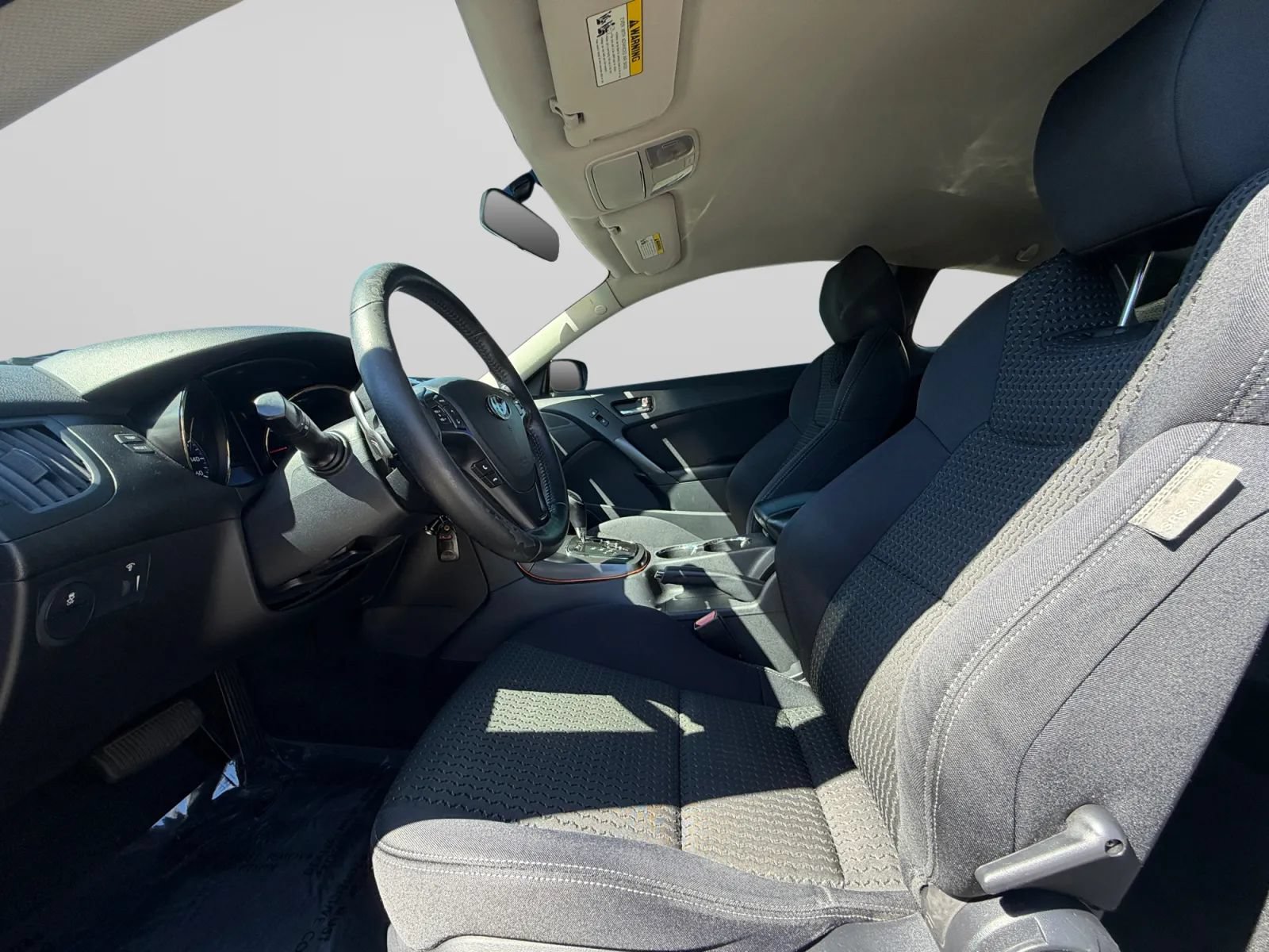 Used 2011 Hyundai Genesis 2.0T RWD image 16