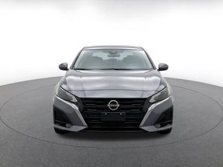 Used 2025 Nissan Altima 2.5 SV FWD video 2