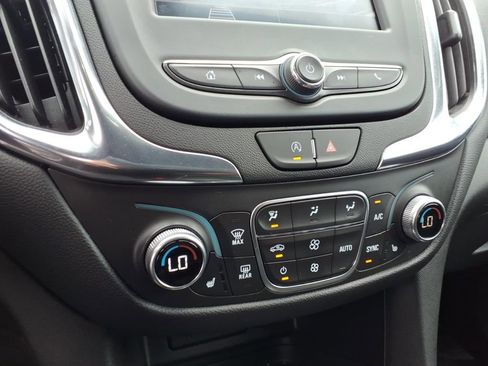 Certified 2024 Chevrolet Equinox LT image 11