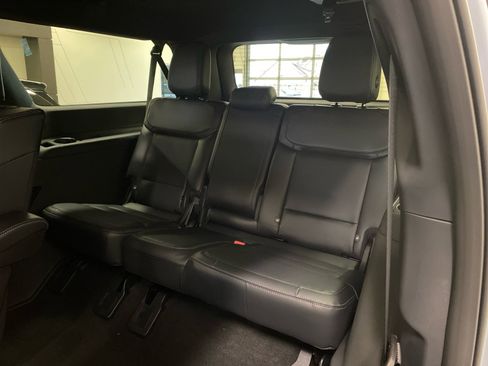 New 2025 Ford Expedition Max Platinum w/ Stealth Performance Package image 23