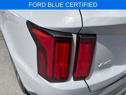 Used 2022 Kia Sorento SX Prestige AWD/4WD image 21