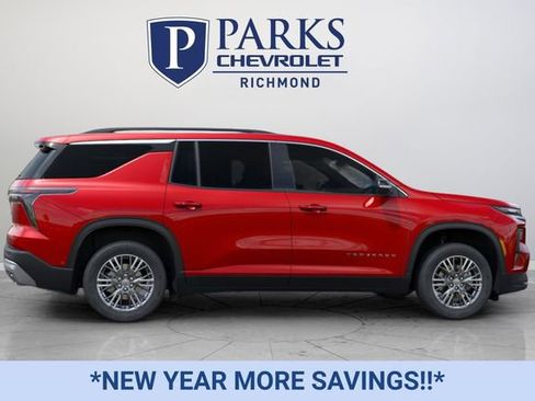 New 2026 Chevrolet Traverse LT w/ Driver Confidence Package image 5