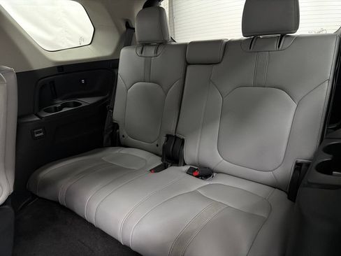 Used 2024 Honda Pilot EX-L image 24