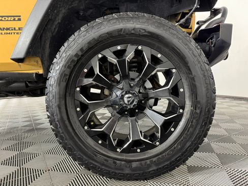 Used 2014 Jeep Wrangler Unlimited Sport w/ Quick Order Package 24S AWD/4WD image 40