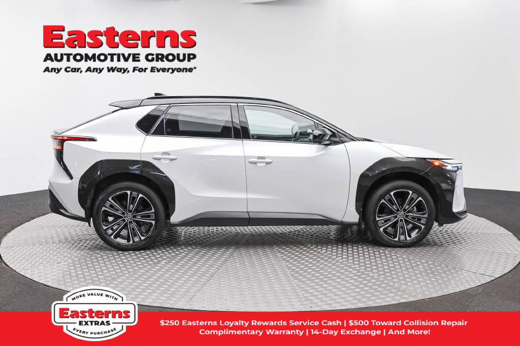 Used 2023 Toyota bZ4X AWD w/ Weather Package image 5